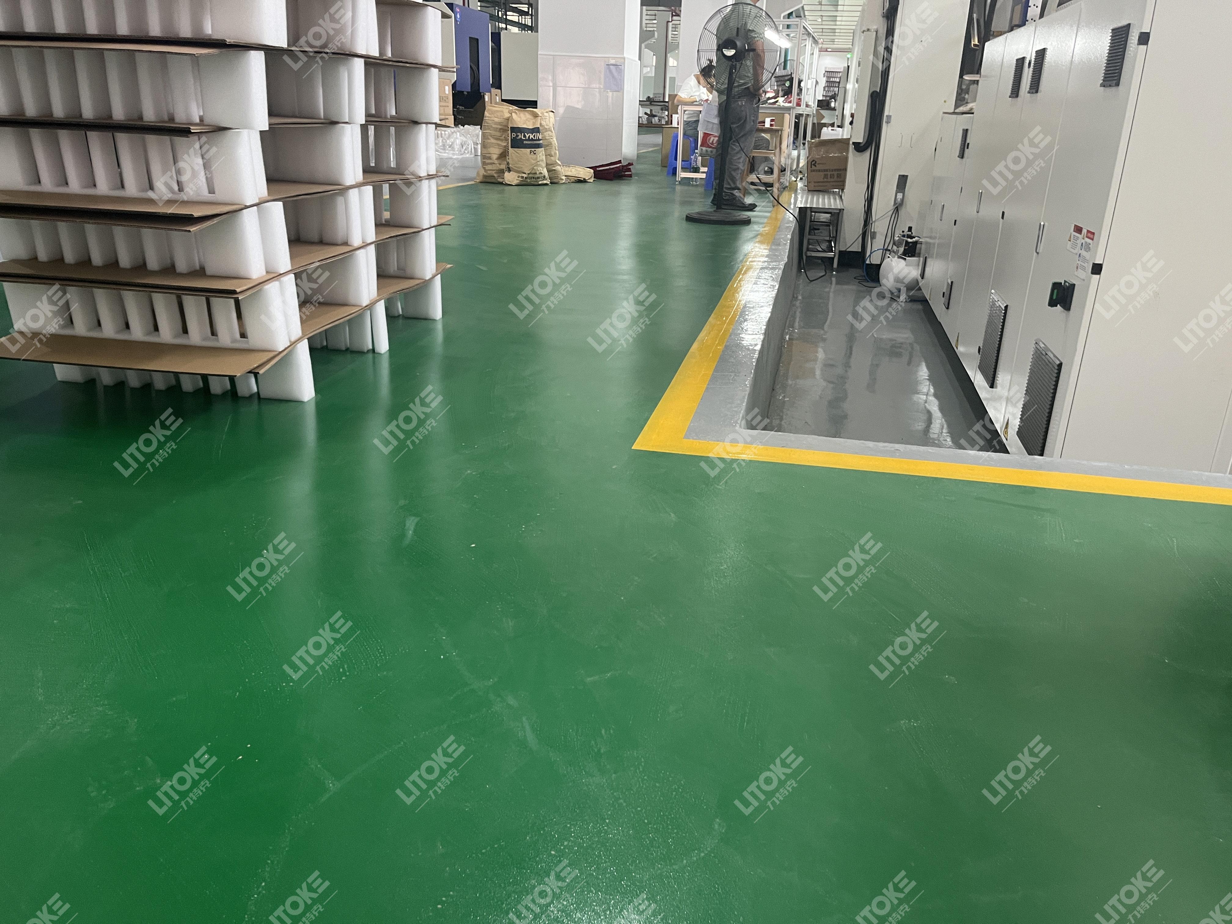 重型車間地面怎么做?聚氨酯超耐磨地坪VS密封固化劑